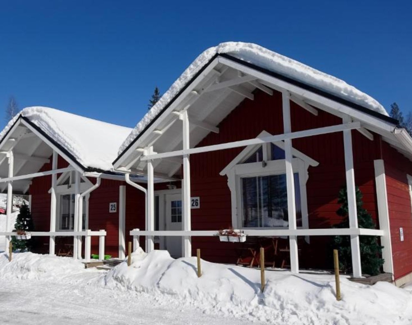 Santa Claus Holiday Village - Classic cottage